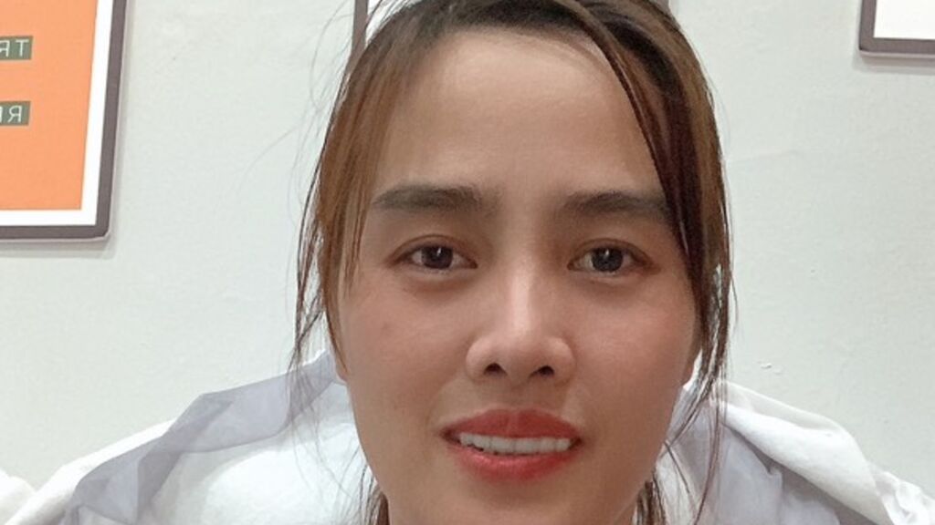  online at GirlsOfJasmin