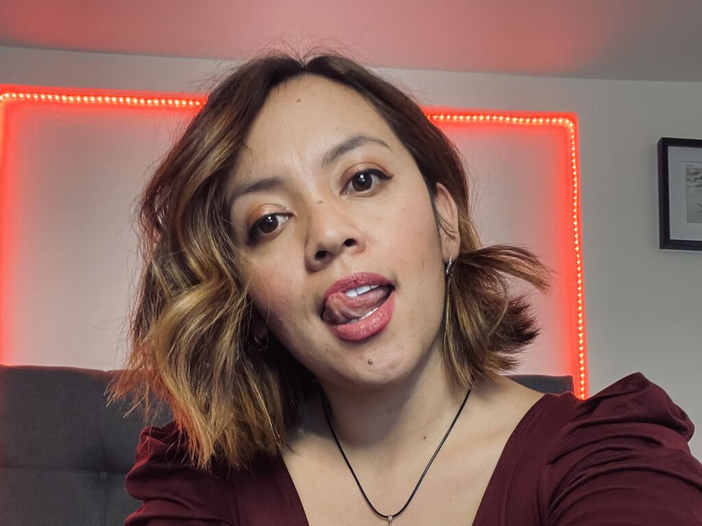 EmmyShin cams web webcams girls sex