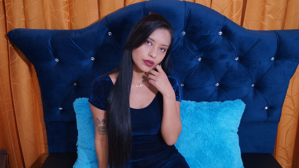  online at GirlsOfJasmin