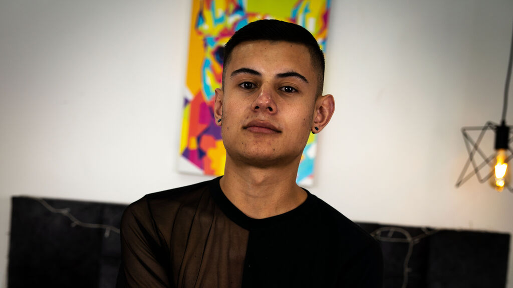 MaxOcher's profile from LiveJasmin at BoysOfJasmin'