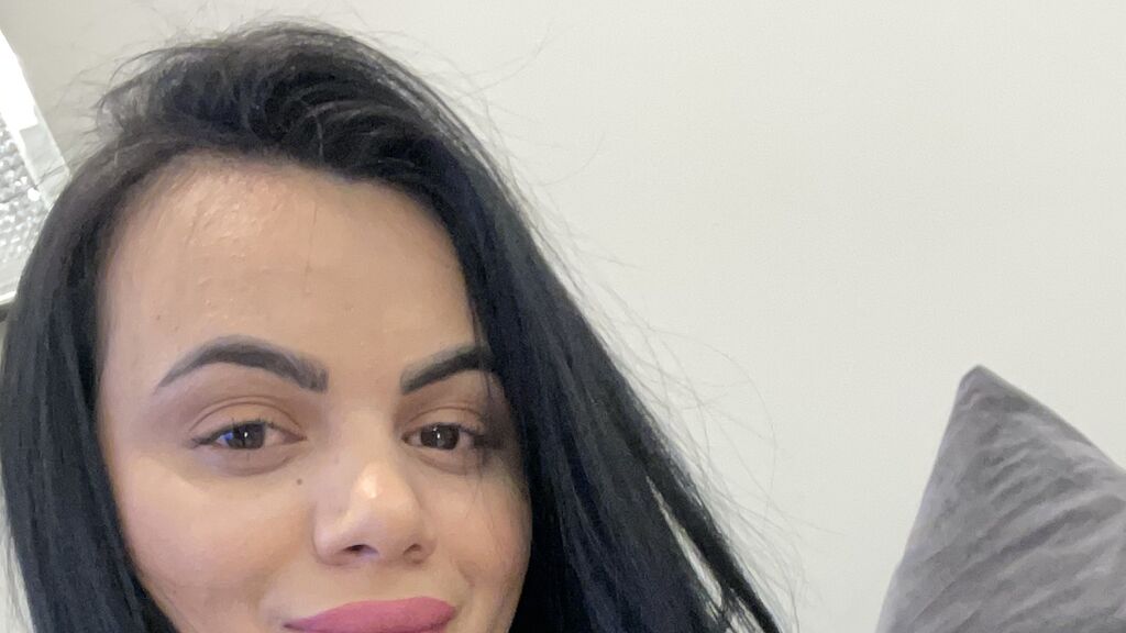  online at GirlsOfJasmin