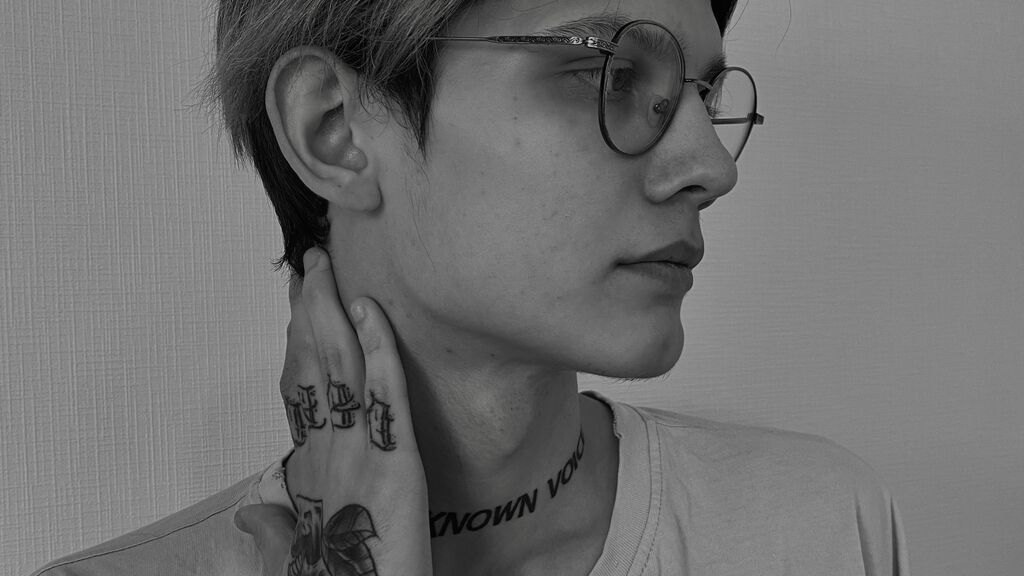 JamesMarshal's profile from LiveJasmin at BoysOfJasmin'