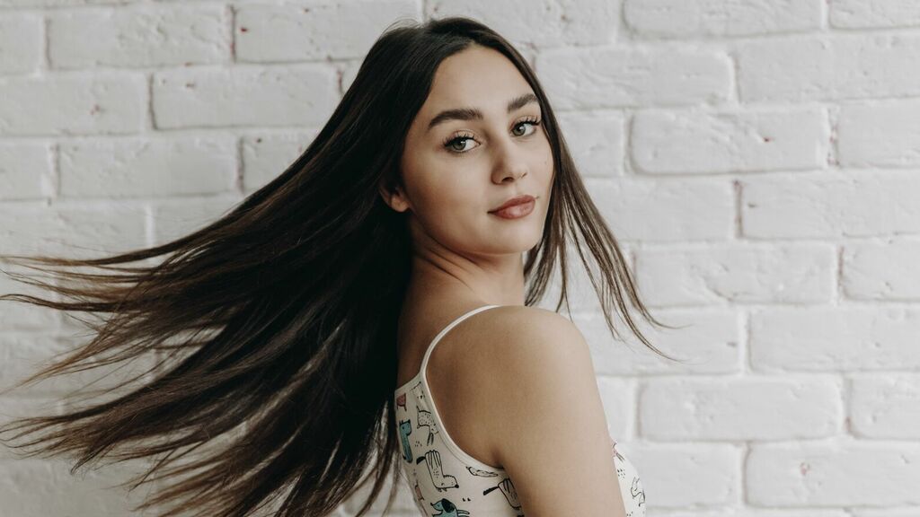  online at GirlsOfJasmin