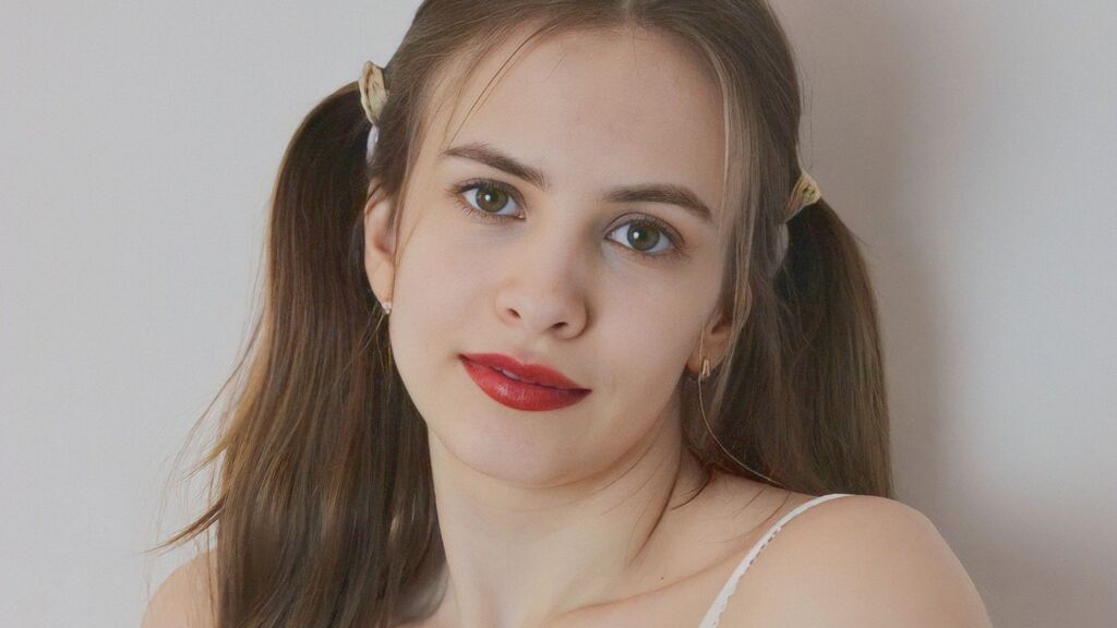  online at GirlsOfJasmin