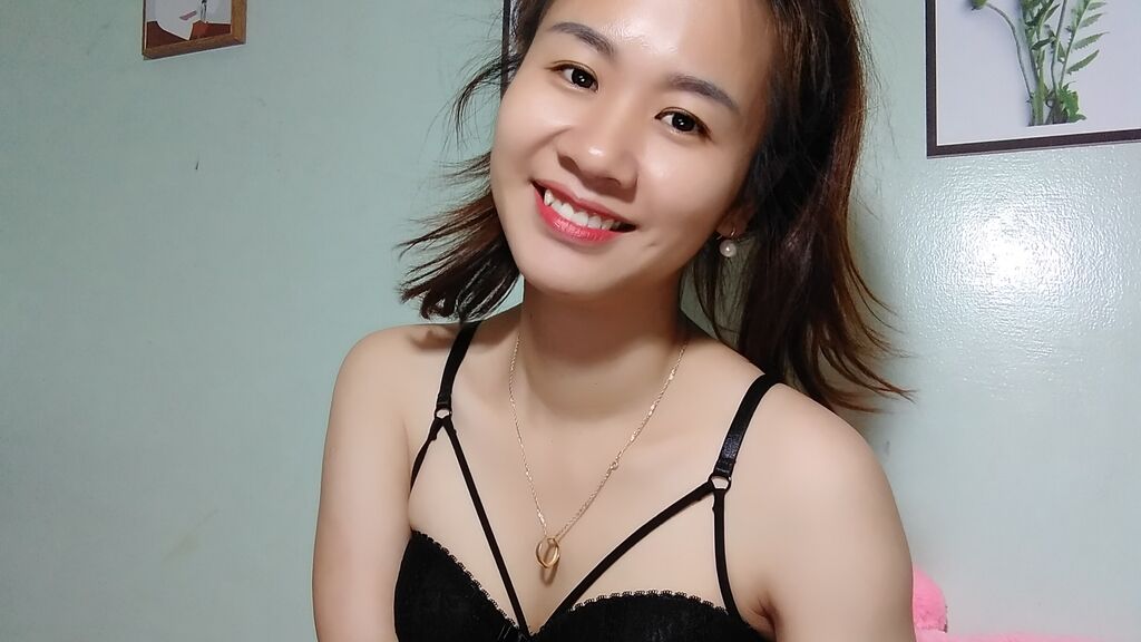  online at GirlsOfJasmin