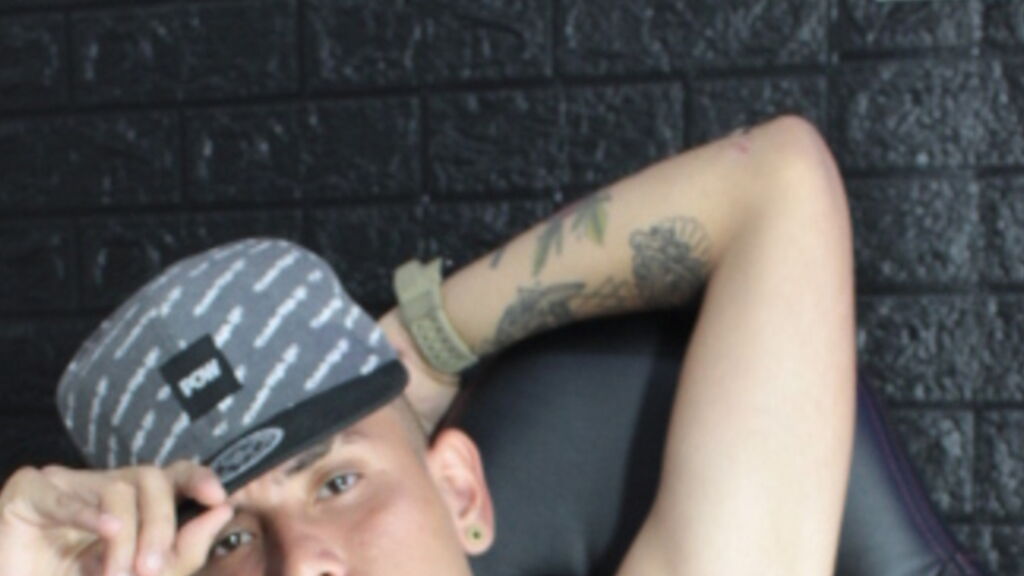 QuinteroAndres's profile from LiveJasmin at BoysOfJasmin'