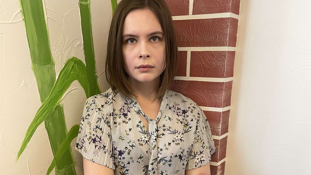 IrmaHill online on GirlsOfJasmin