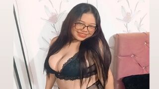 VickyNaomi