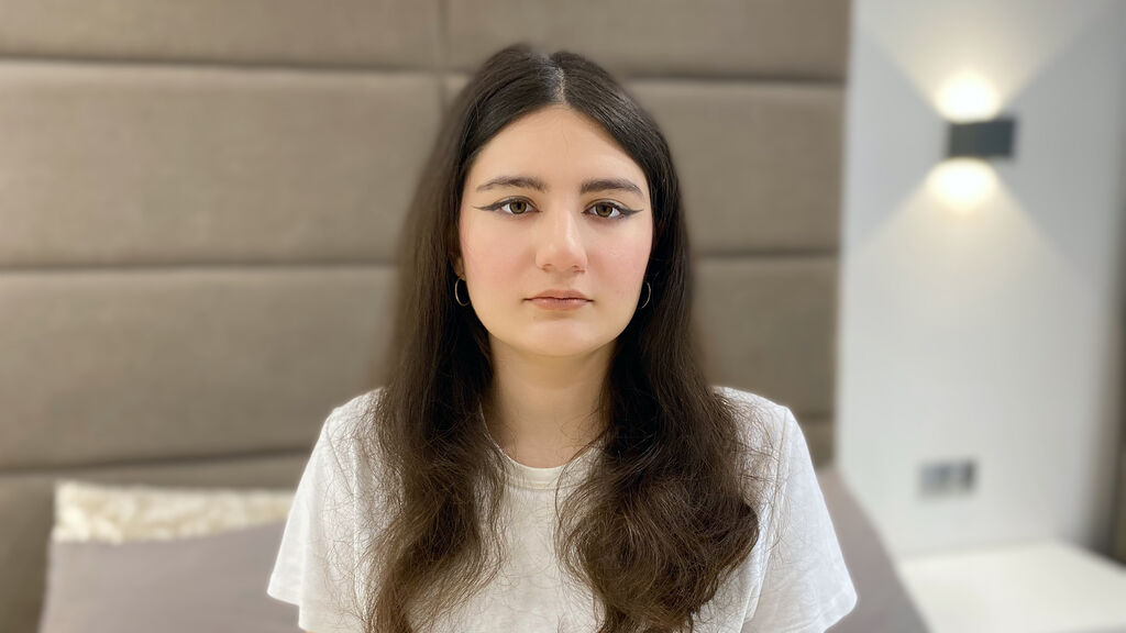 EvaKlenovsky online on GirlsOfJasmin