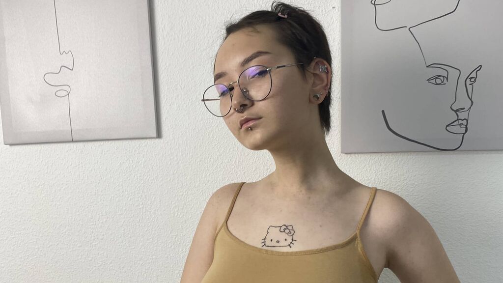  online at GirlsOfJasmin