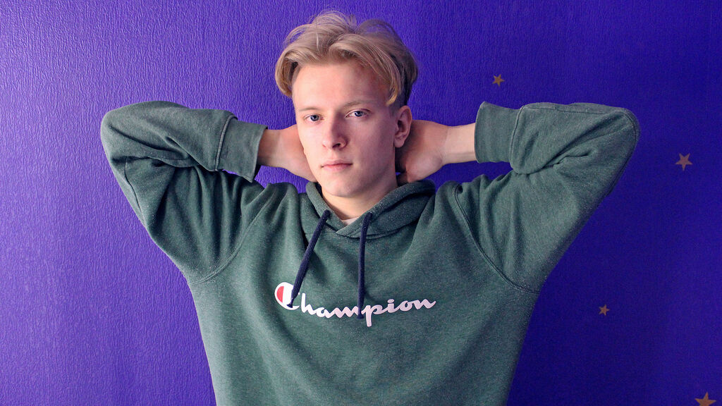 OliverHemvrot Profile and Statistics on BoysOfJasmin