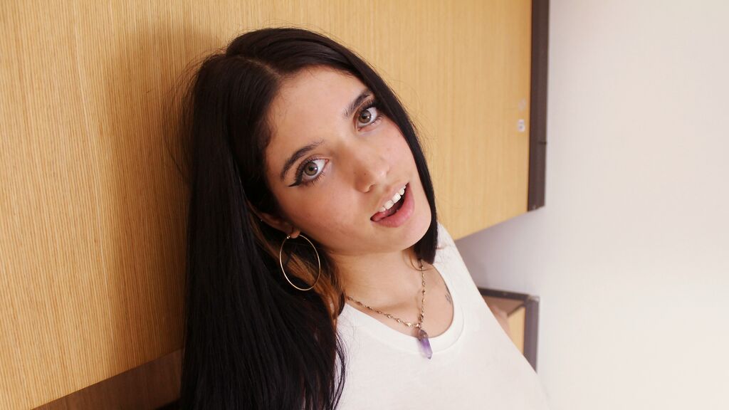  online at GirlsOfJasmin