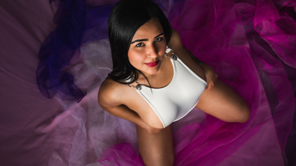  online at GirlsOfJasmin