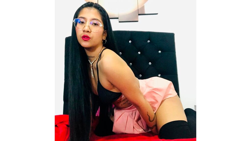  online at GirlsOfJasmin