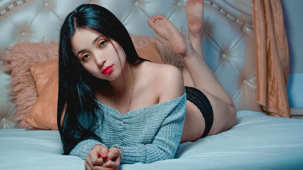  online at GirlsOfJasmin