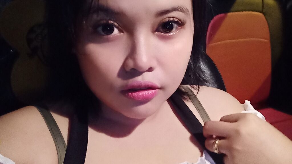  online at GirlsOfJasmin