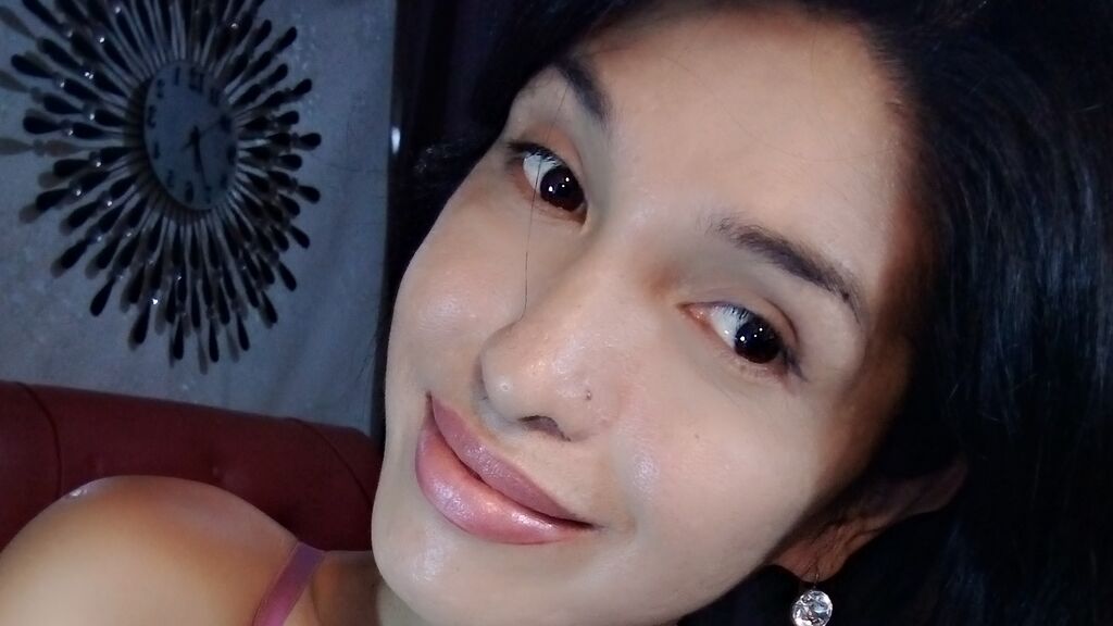  online at GirlsOfJasmin