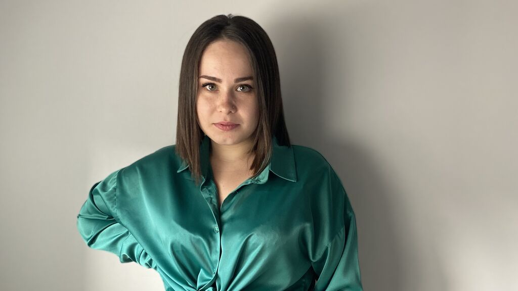 OttavianaPetruc online on GirlsOfJasmin