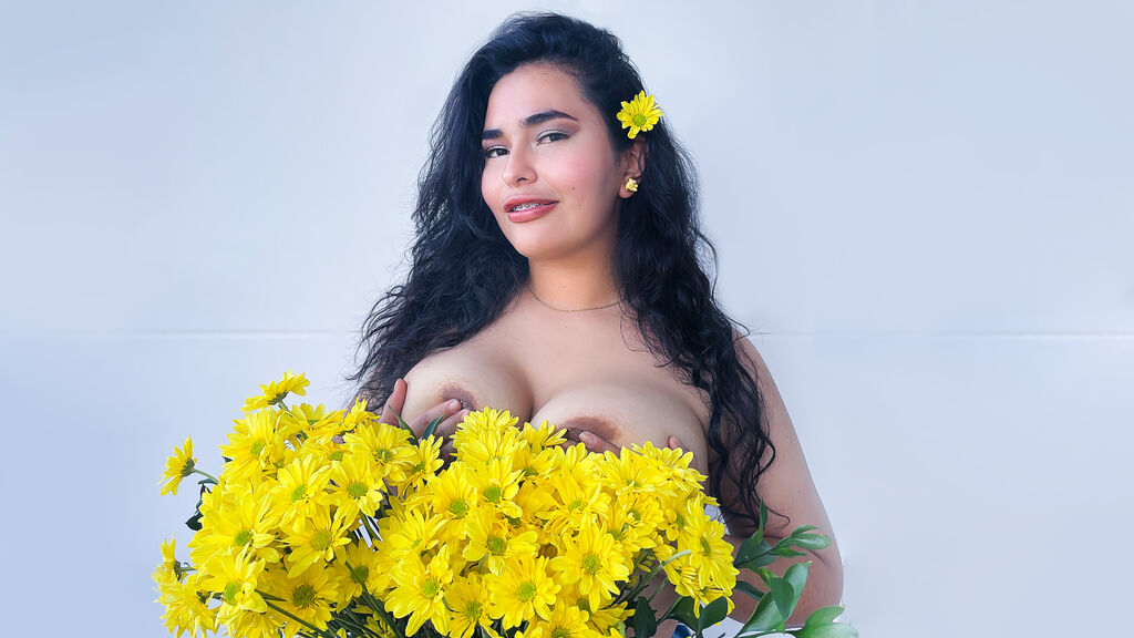  online at GirlsOfJasmin