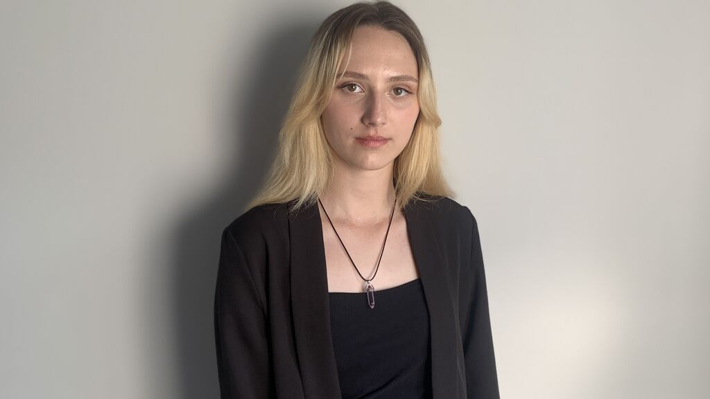 AnnaPerrie online on GirlsOfJasmin