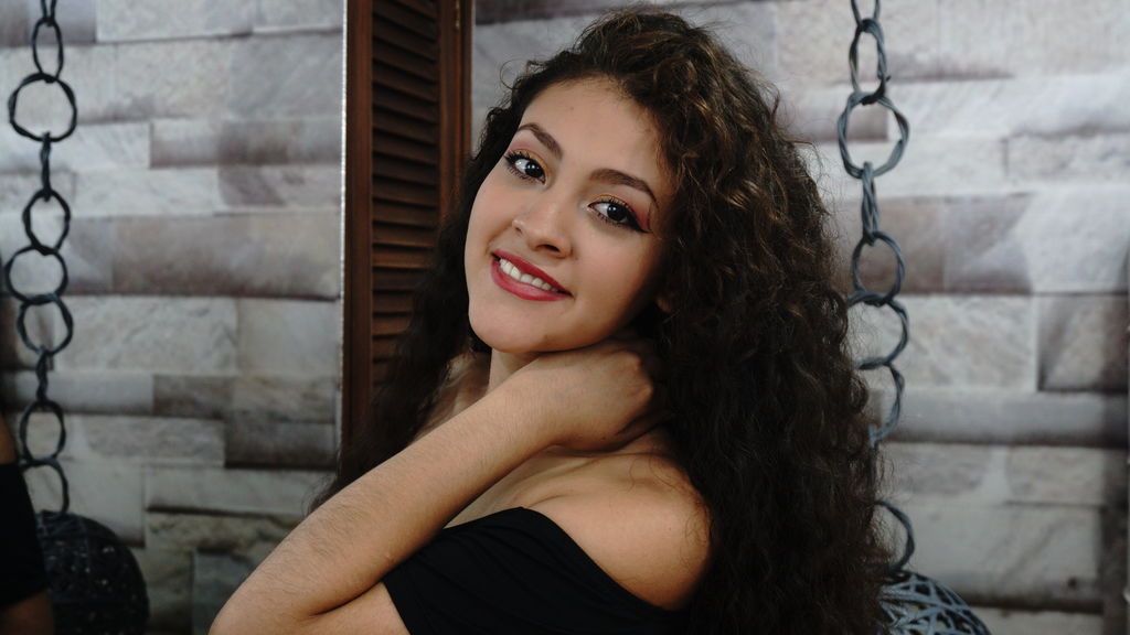  online at GirlsOfJasmin