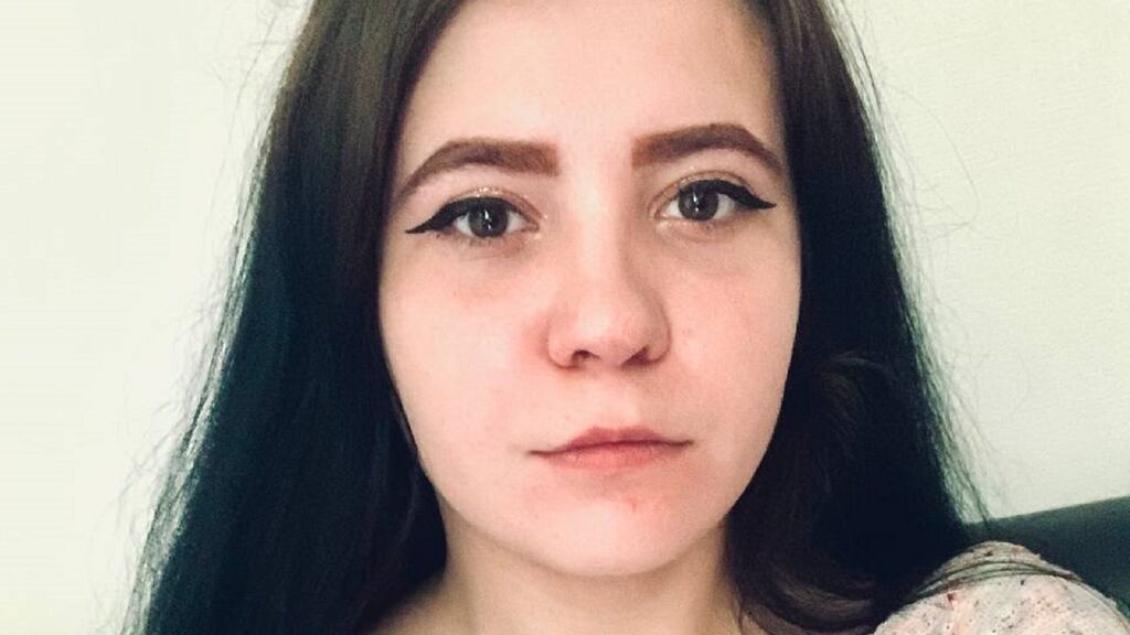 SandyClose online on GirlsOfJasmin