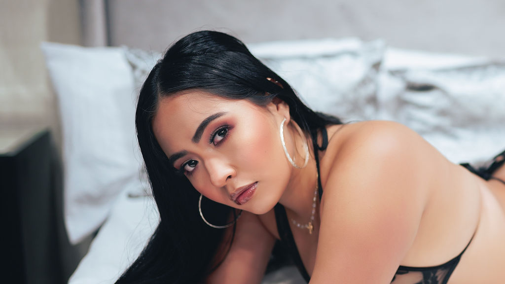  online at GirlsOfJasmin